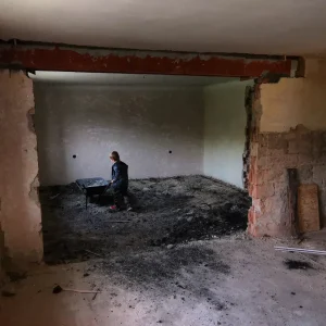rekonstrukcia stareho domu BB (1)
